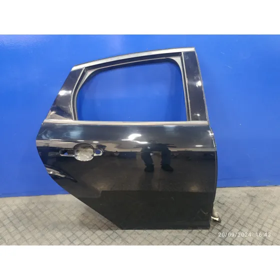 Puerta Trasera Derecha para Ford Focus Lim.