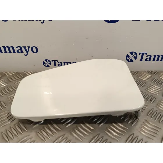Tapa Exterior Combustible para Isuzu D-Max
