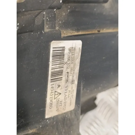Faro Derecho para Citroën C8