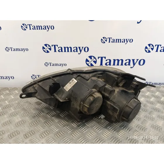 Faro Derecho para Citroën C8