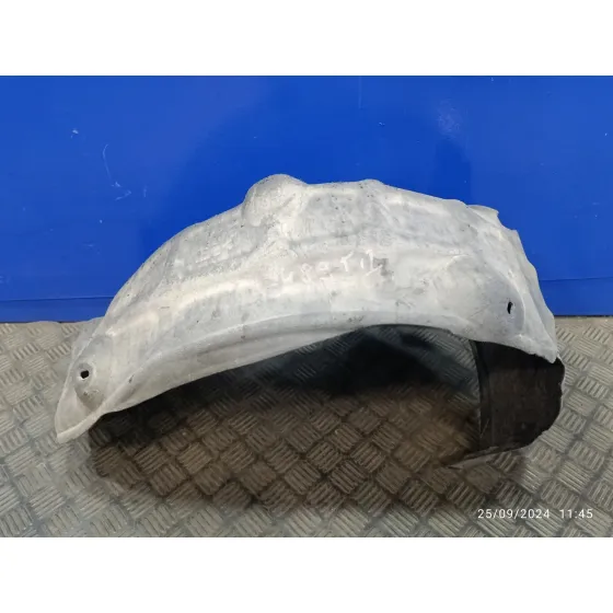 Plastico Paso Rueda Trasero Izquierdo para Mazda 3 Berlina (Bp)