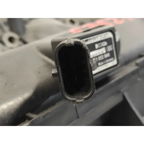 Colector Admision para Renault Trafic Combi (Ab 4.01)