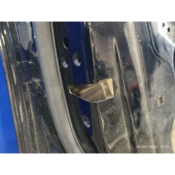 Puerta Delantera Izquierda para Ford Focus Lim.