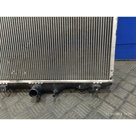 Radiador Agua para Suzuki Swift Berlina (Mz)