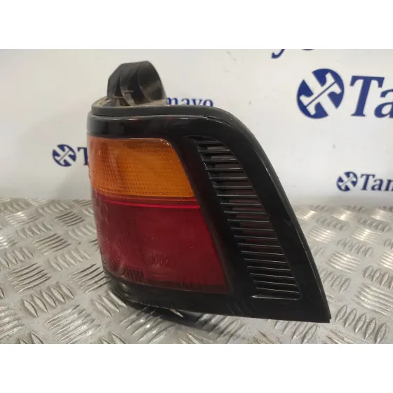 Piloto Trasero Derecho para Honda Concerto (Hw)