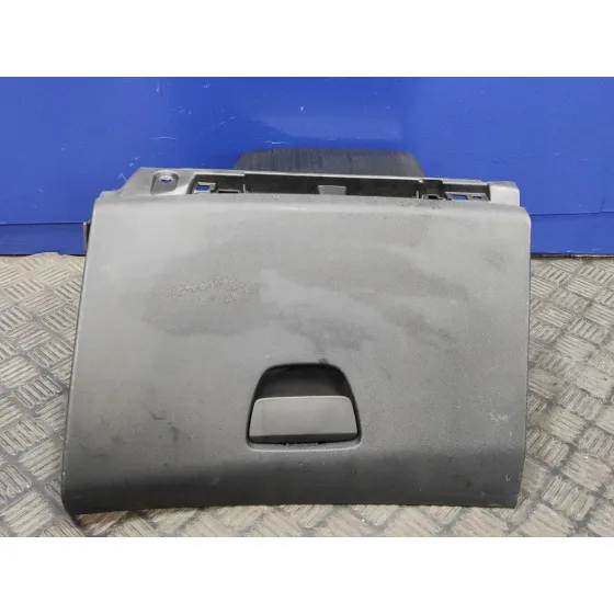 Guantera para Peugeot 2008 (--.2013->)