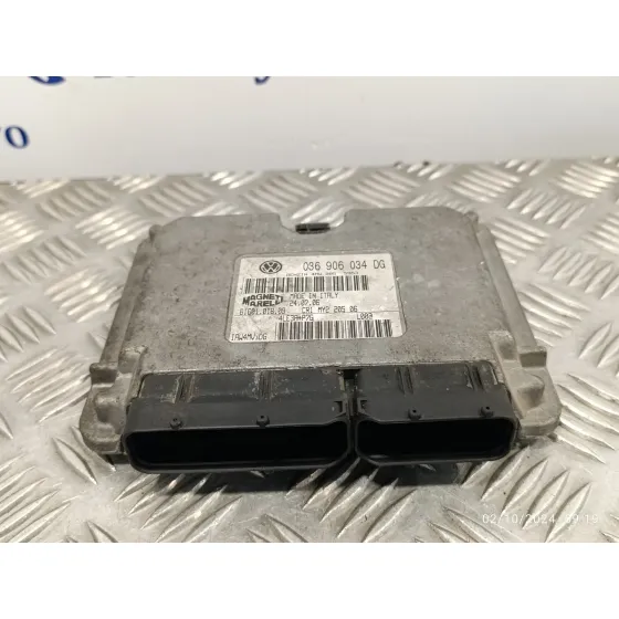 Centralita Motor Uce para Seat Ibiza (6L1)