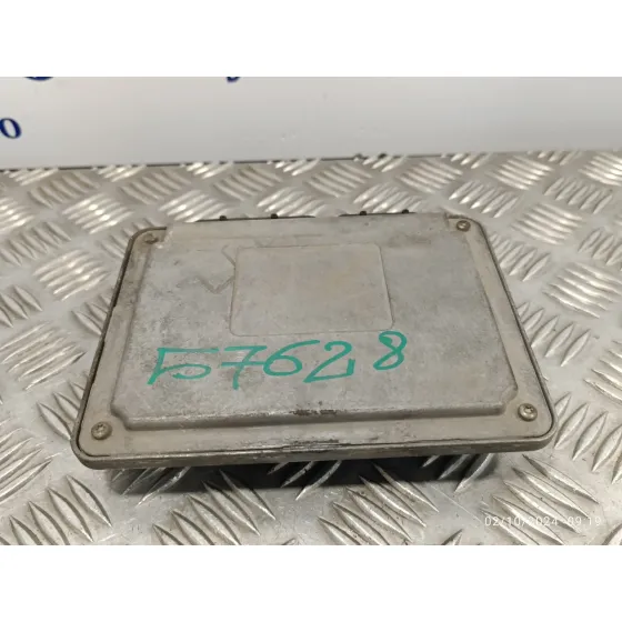 Centralita Motor Uce para Seat Ibiza (6L1)