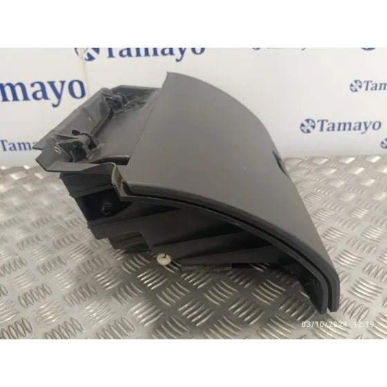 Guantera para Opel Antara
