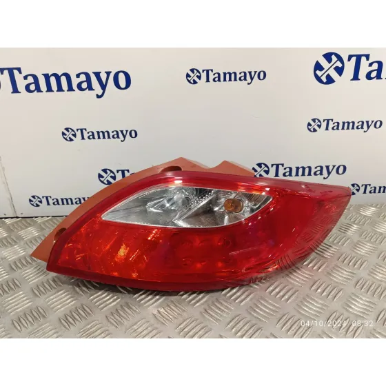 Piloto Trasero Derecho para Mazda 2 Lim. (De)