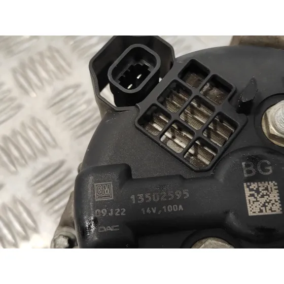 Alternador para Opel Astra J Lim.