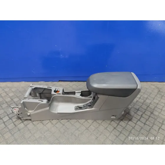 Apoyabrazos Central para Ford Focus Turnier (Cb4)