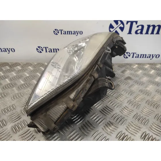Faro Derecho para Opel Zafira A