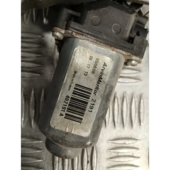 Elevalunas Trasero Izquierdo para Nissan Qashqai (J10)