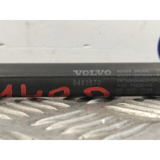 Amortiguadores Capo para Volvo C30