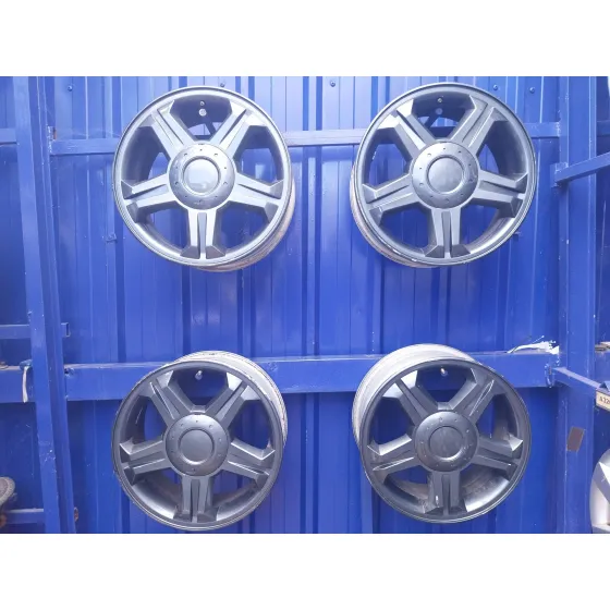 Juego Llantas para Hyundai Coupe (Gk)