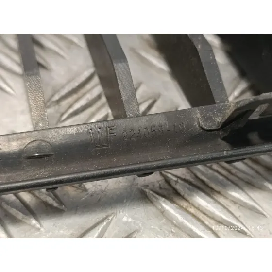Rejilla Paragolpes Central para Bmw Serie 3 Touring (E91)