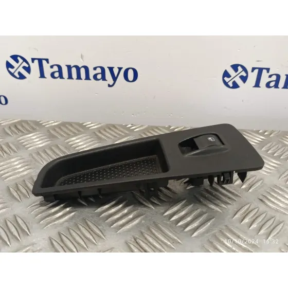 Mando Elevalunas Delantero Derecho para Fiat Bravo (198)