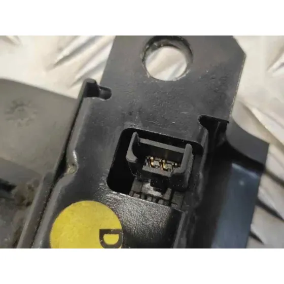 Cerradura Maletero / Porton para Volkswagen Touareg (7L6)