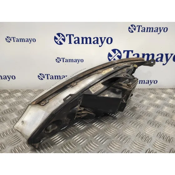 Faro Derecho para Ford Focus Berlina (Cak)