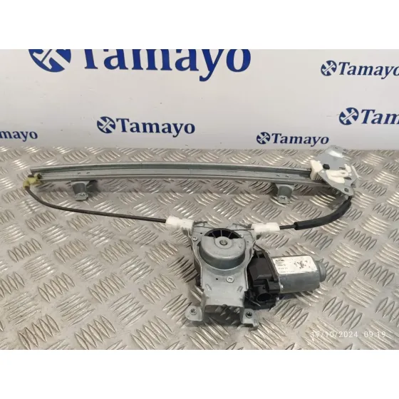 Elevalunas Delantero Derecho para Nissan Note (E11E)