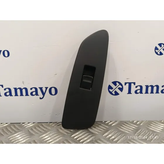Mando Elevalunas Delantero Derecho para Toyota Yaris (Ncp1/Nlp1/Scp1)