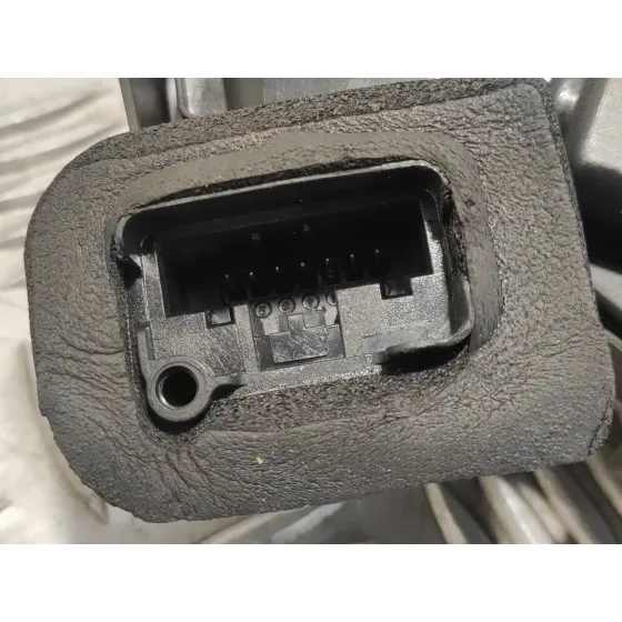 Cerradura Puerta Delantera Derecha para Volkswagen Polo (6R1)