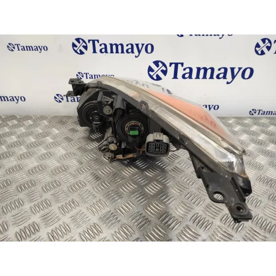 Faro Derecho para Mazda 3 Lim. (Bl)