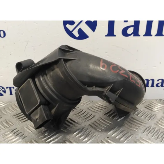 Tubo para Mercedes-Benz Clase C (W203) Familiar
