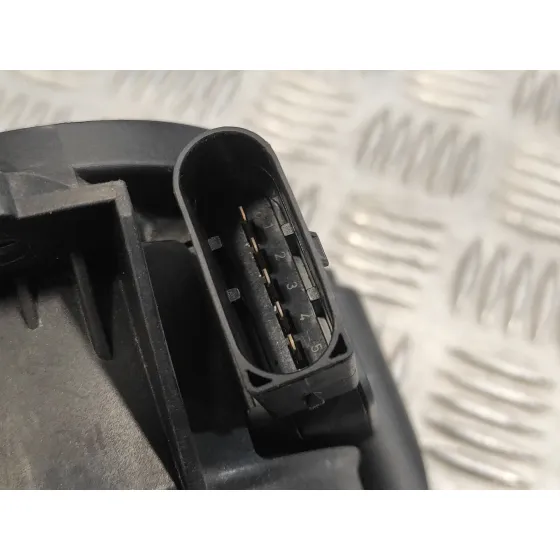 Tubo para Mercedes-Benz Clase C (W203) Familiar