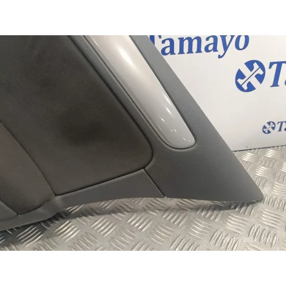 Guarnecido Puerta Trasera Derecha para Volkswagen Golf Vi (5K1)