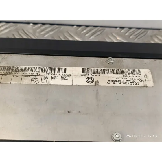 Amplificador De Antena para Volkswagen Passat Berlina (3C2)
