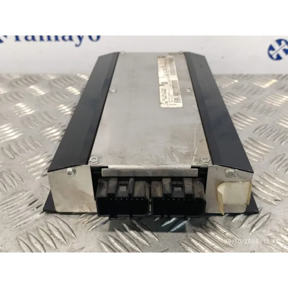 Amplificador De Antena para Volkswagen Passat Berlina (3C2)
