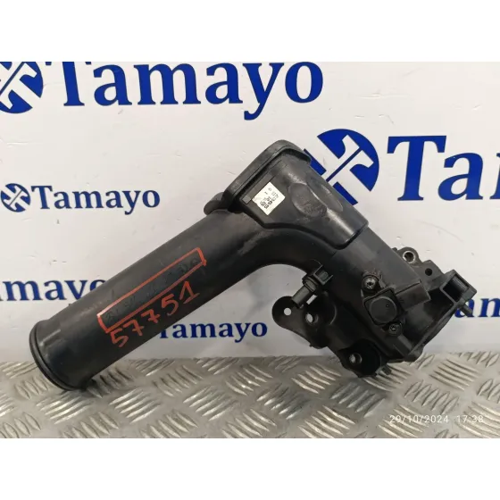 Tubo para Mercedes-Benz Sprinter 02.00 -> Caja Cerrada