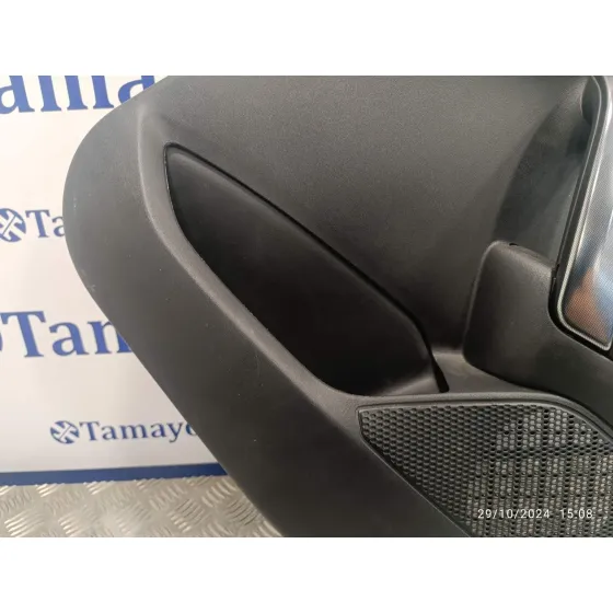 Guarnecido Puerta Trasera Derecha para Peugeot 2008 (--.2013->)
