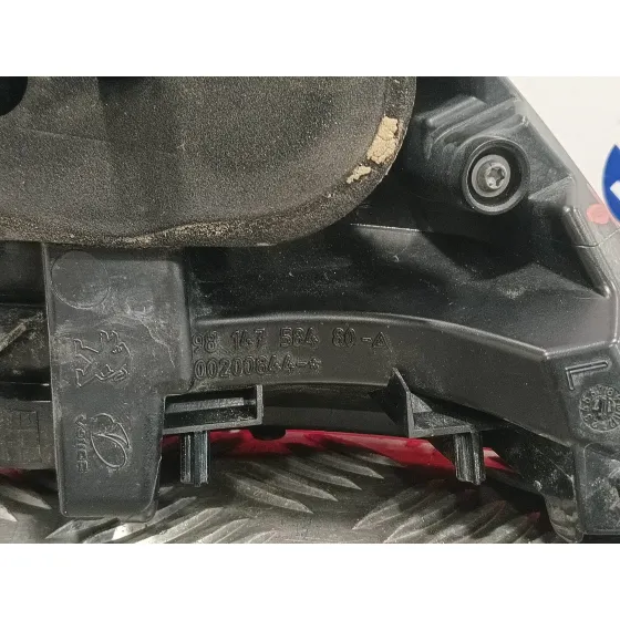 Piloto Trasero Izquierdo Interior para Peugeot 2008 (--.2013->)