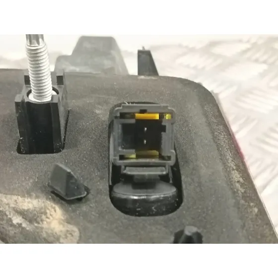 Piloto Trasero Izquierdo Interior para Peugeot 2008 (--.2013->)