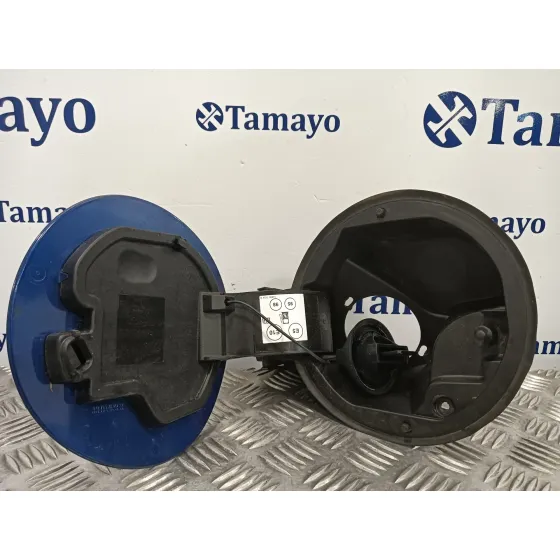 Tapa Exterior Combustible para Renault Clio V