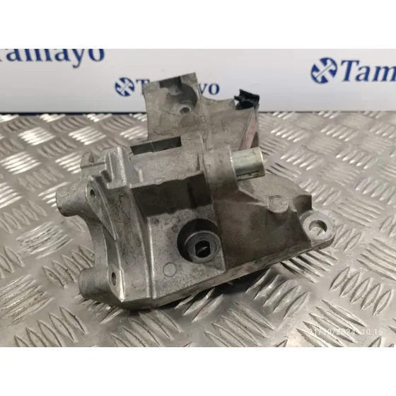 Soporte Alternador para Renault Kangoo (F/Kc0)