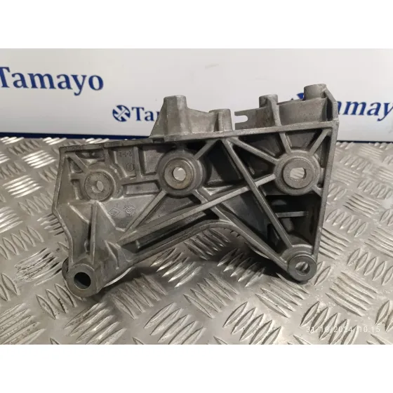 Soporte Alternador para Renault Kangoo (F/Kc0)