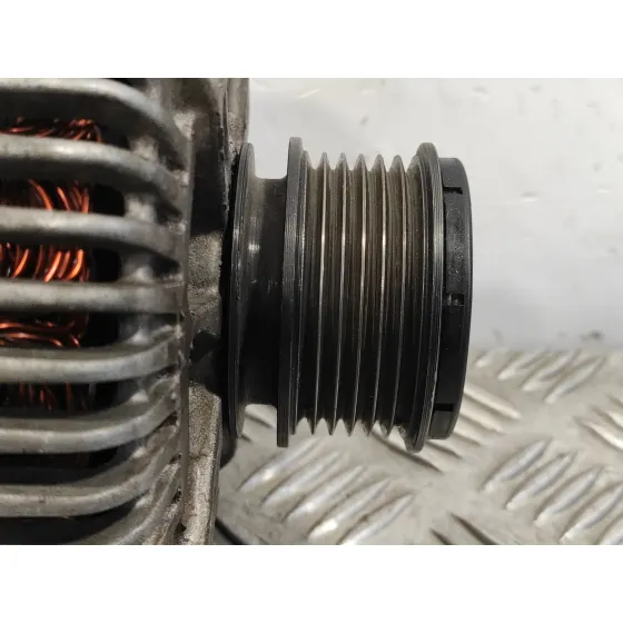 Alternador para Volkswagen Passat Berlina (3C2)