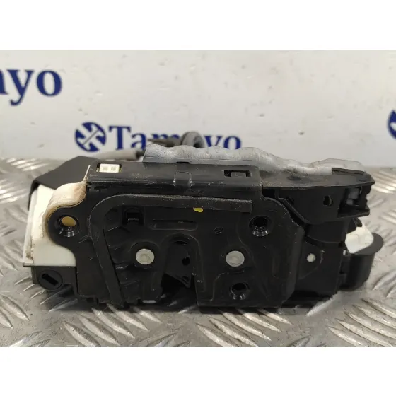 Cerradura Puerta Delantera Derecha para Volkswagen Passat Lim. (3G2)