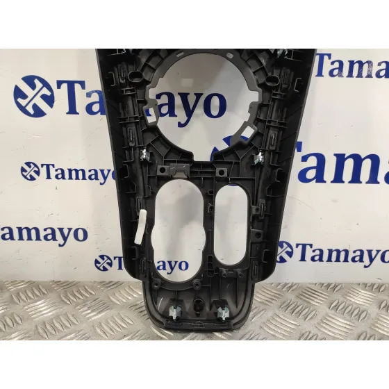 Moldura para Mini Countryman (F60)