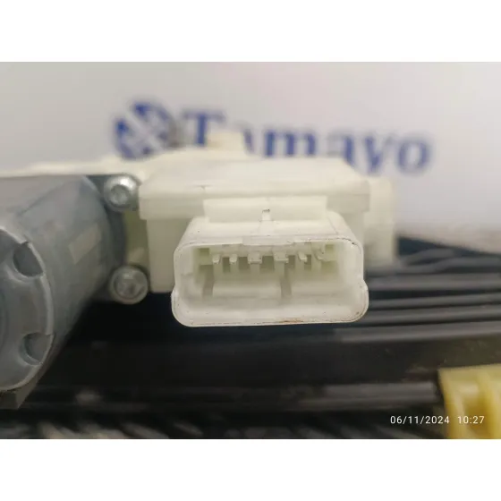 Elevalunas Delantero Izquierdo para Renault Clio V