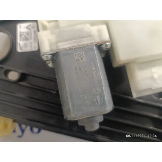 Elevalunas Trasero Izquierdo para Renault Clio V