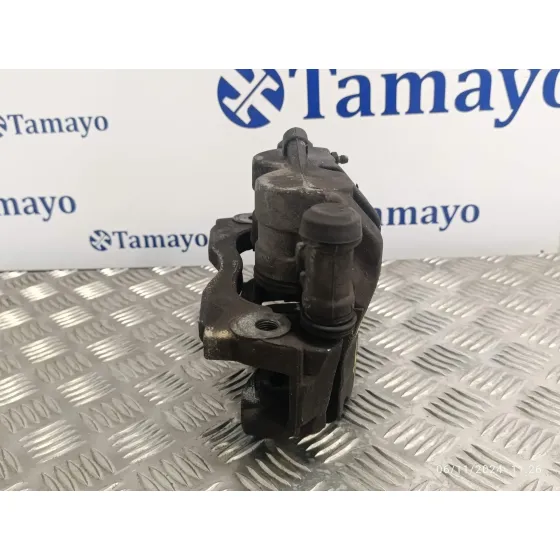 Pinza Freno Delantera Derecha para Nissan Nt400 Cabstar (01/20214->)