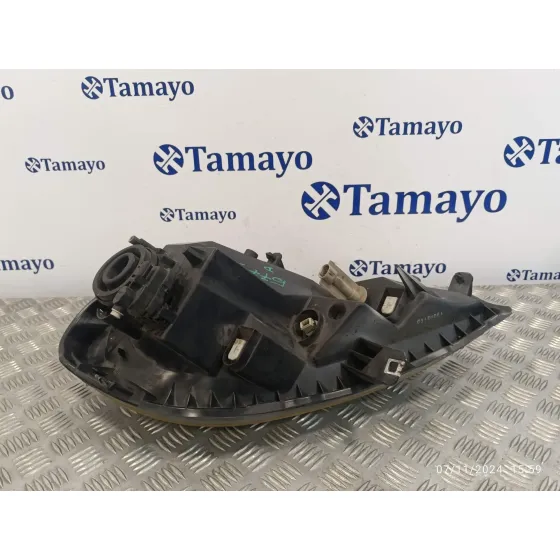 Faro Derecho para Nissan Primastar (X..)