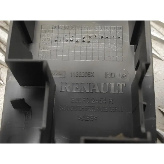 Mando Elevalunas Delantero Derecho para Renault Clio Iv