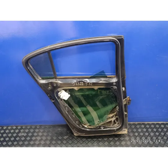 Puerta Trasera Izquierda para Volkswagen Passat Berlina (3C2)