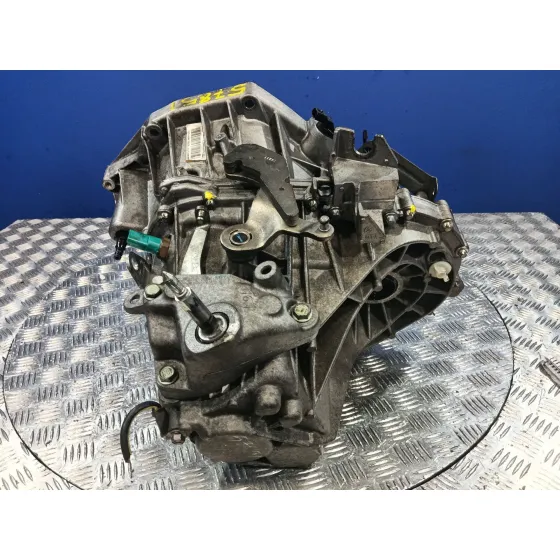 Caja Cambios para Nissan Juke (F15)